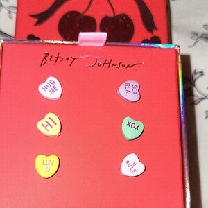 Betsey Johnson Pastel Sweet Tart Heart Stud Earrings Set Bnib Te